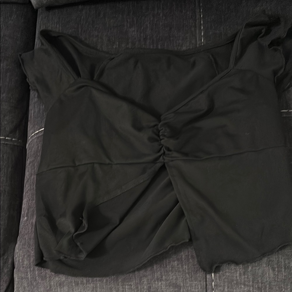 SHEIN Black Ruched Top